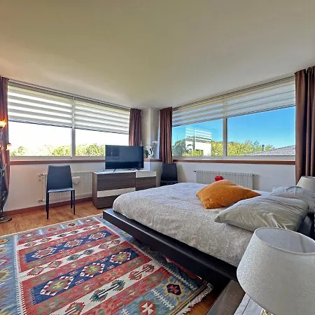 La Casa Del Sole - Laguna Apartment